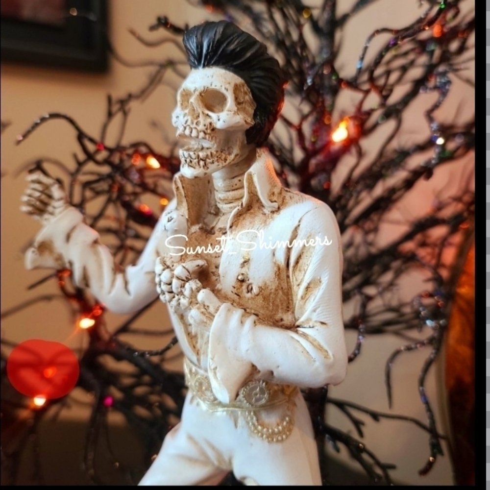 Skeleton Elvis Bone Figure Statue Tabletop Goth Decor Halloween Day Of Dead NEW - Picture 4 of 8